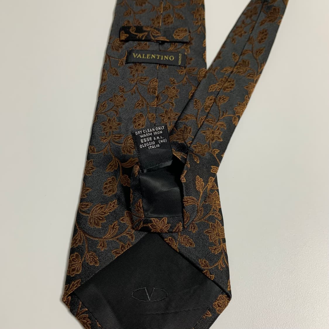 발렌티노(VALENTINO) 신형 블랙 페이즐리 넥타이 명품 A+등급 상품이미지7