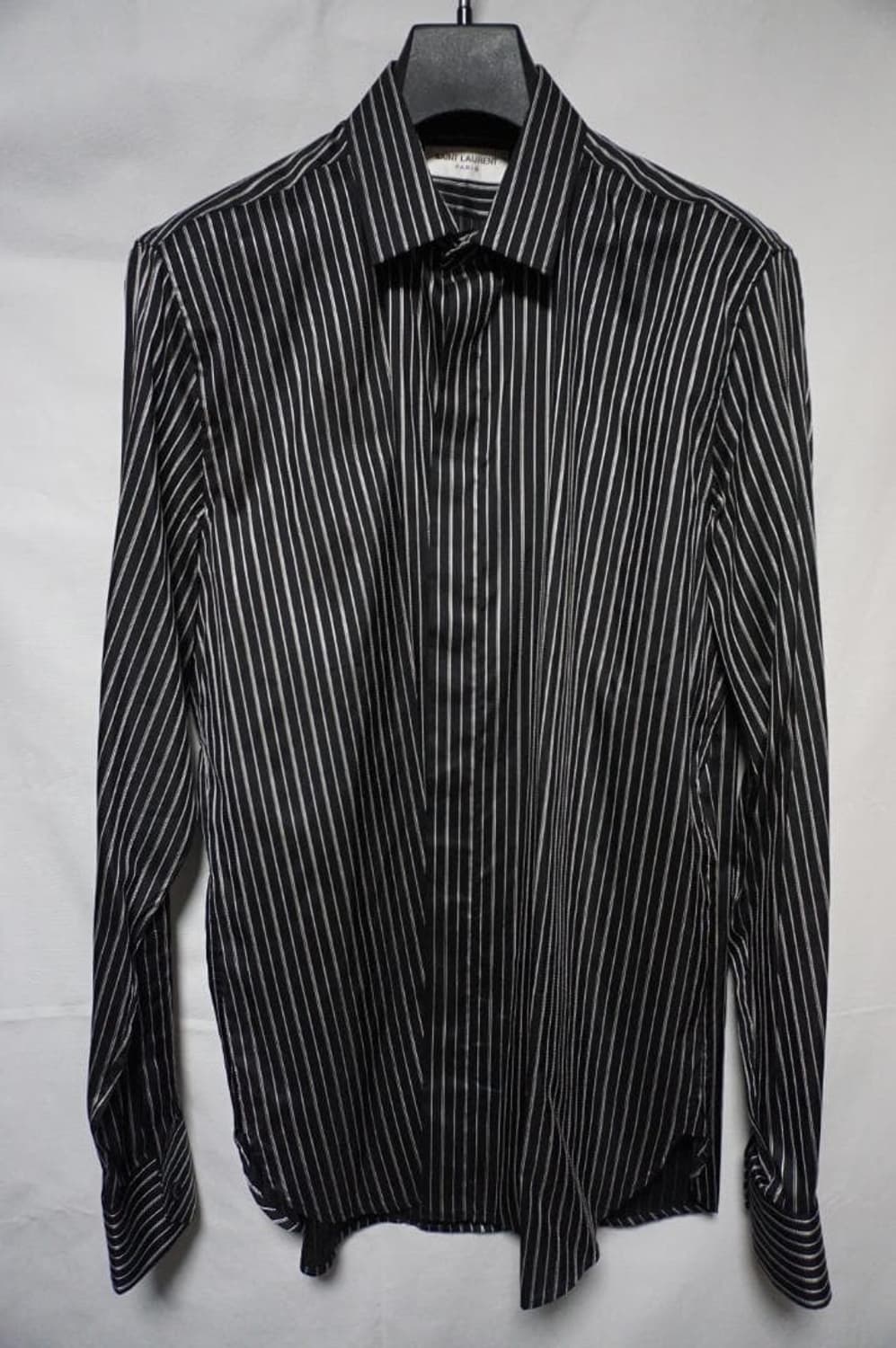 [이준호님 착용] 생로랑 22aw 실크 스트라이프 셔츠 상품이미지2