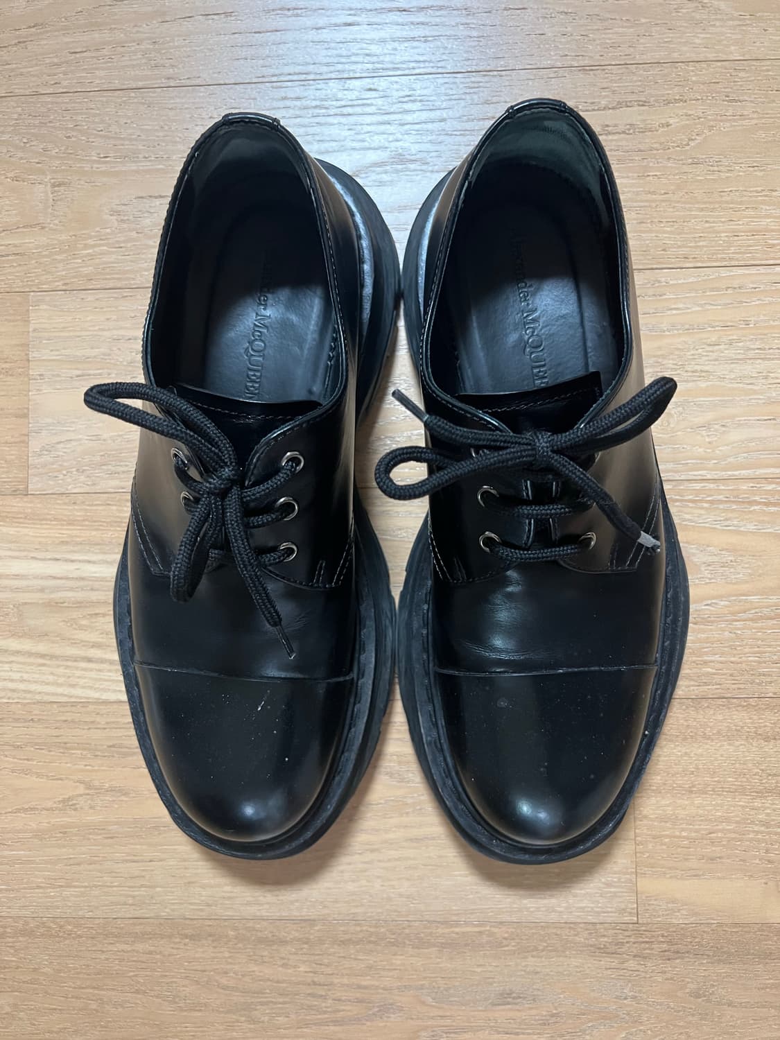 [42] 알렉산더맥퀸 트레드 더비 275 280 상품이미지3