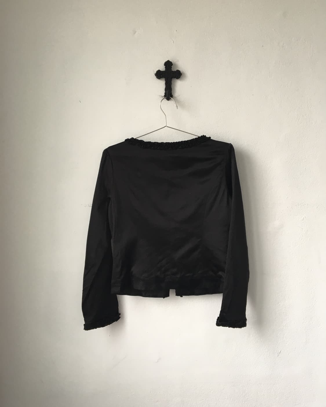 Frill point glossy jacket 상품이미지2