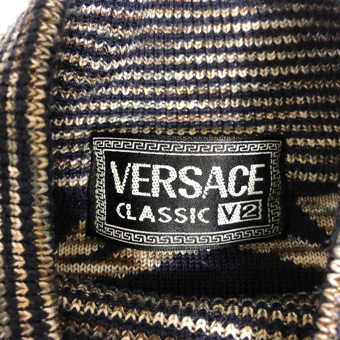 베르사체 V2 하프 폴라 니트 m 상품이미지2