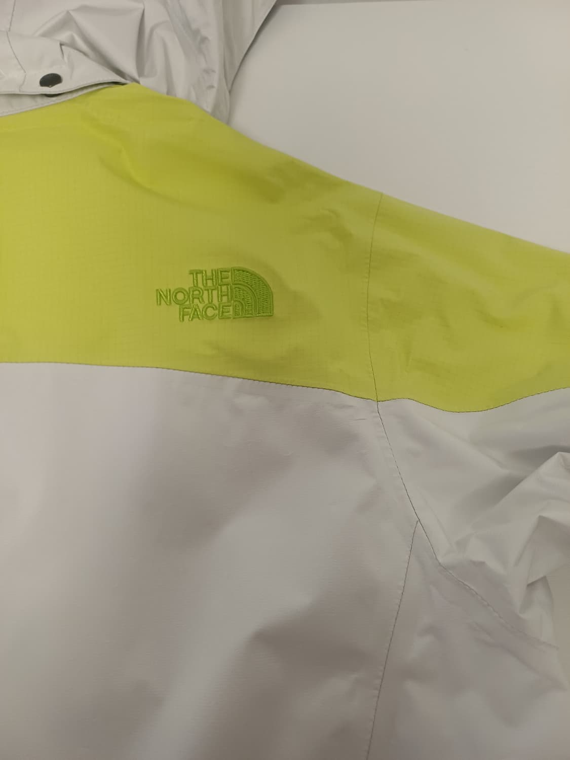 노스페이스 플라이트 시리즈 하이벤트 DT 바람막이 (여성 95/XL) 상품이미지5