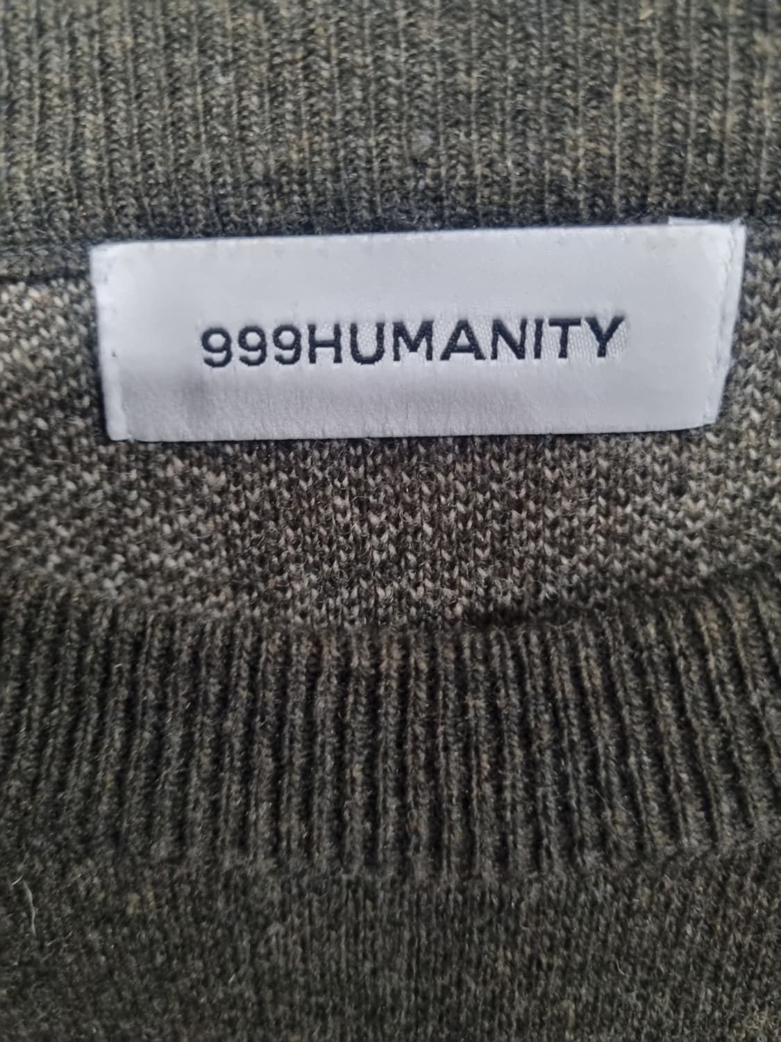 999휴머니트 남성 울 니트  상품이미지3
