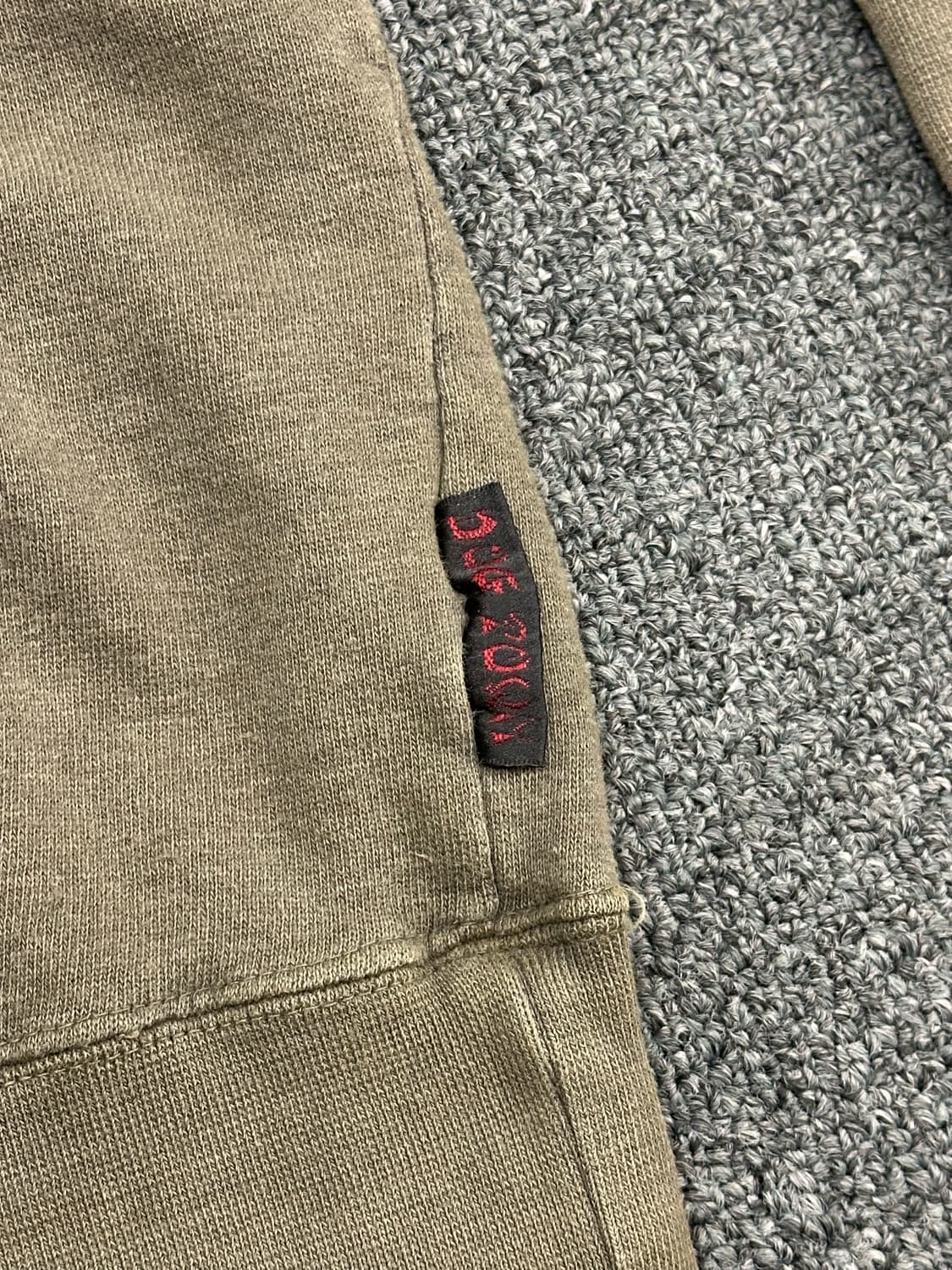 OS)도그타운 Dogtown y2k 포켓 디테일 백프린팅 스웻셔츠 상품이미지8