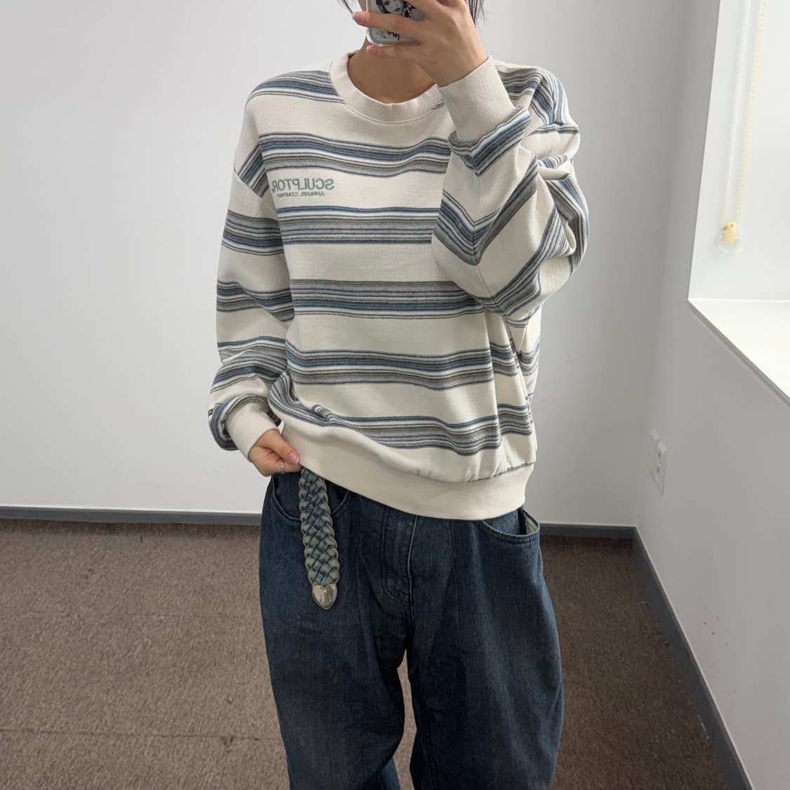 Sculptor 스컬프터 스트라이프 맨투맨 상품이미지1