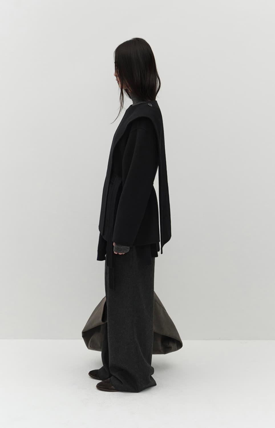 로우타이드 머플러 코트 블랙 상품이미지2