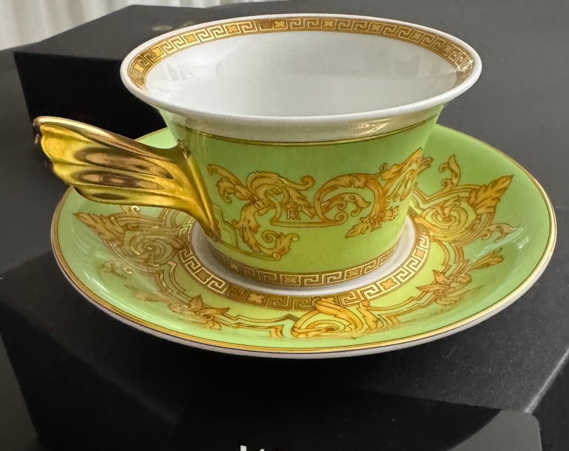 Versace x Rosenthal Gold Ivy Teacup & Sa 상품이미지7