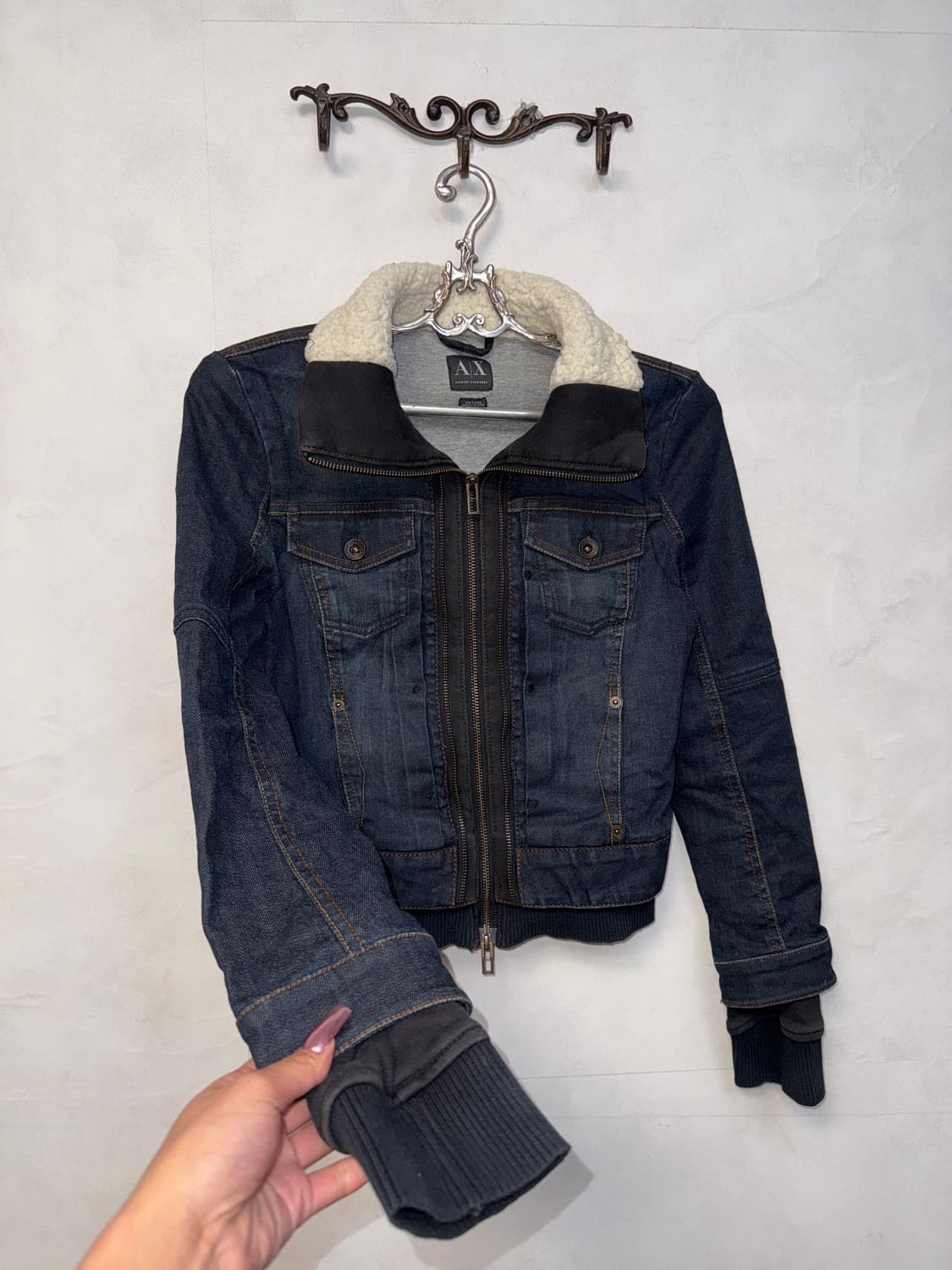Armani Exchange raw denim fur 투웨이 집업 상품이미지3