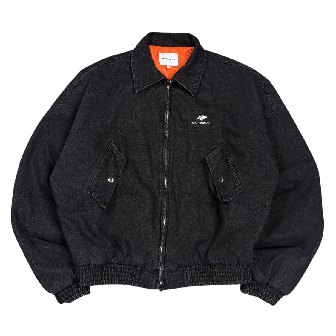어나더유스 워싱 블랙컬러 데님 봄버 상품이미지1