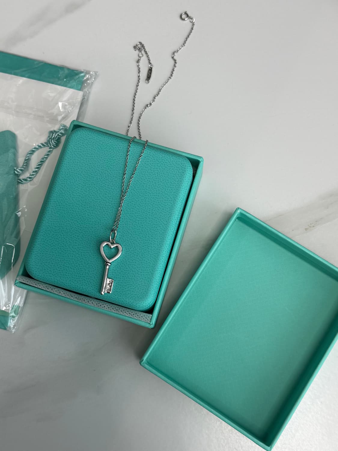 티파니앤코 하트키 팬던트 목걸이 상품이미지1