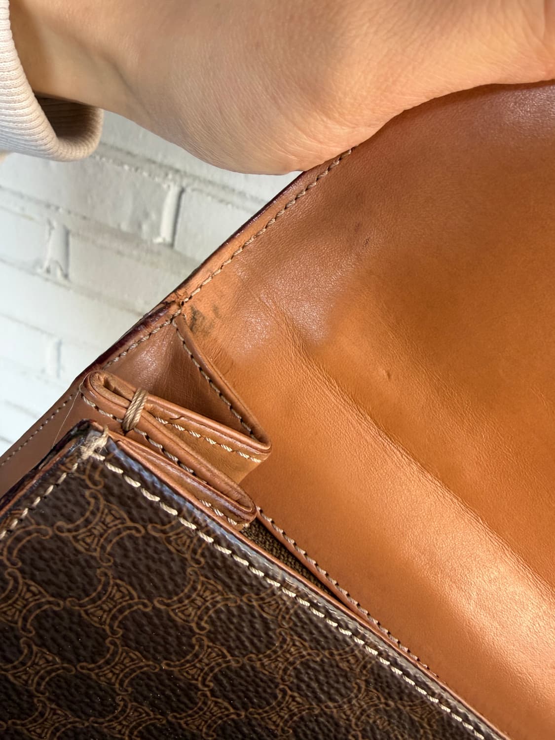 셀린느 마카담 켈리백 상품이미지10