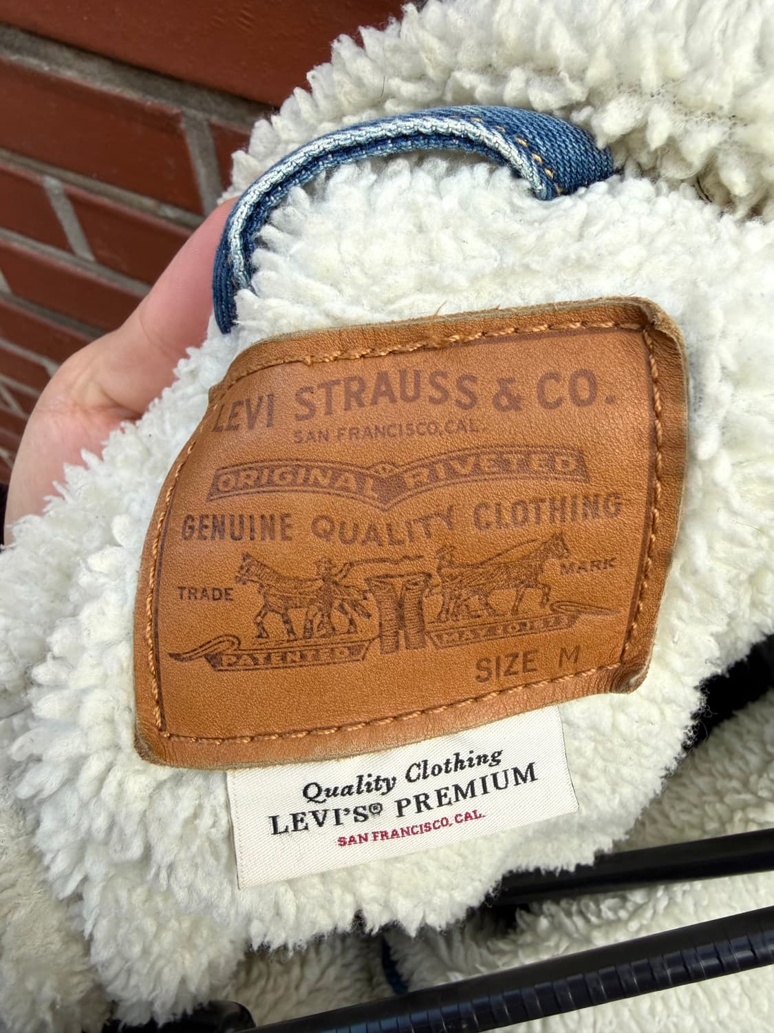 리바이스 프리미엄 쉐르파 데님 트러커 자켓 상품이미지6