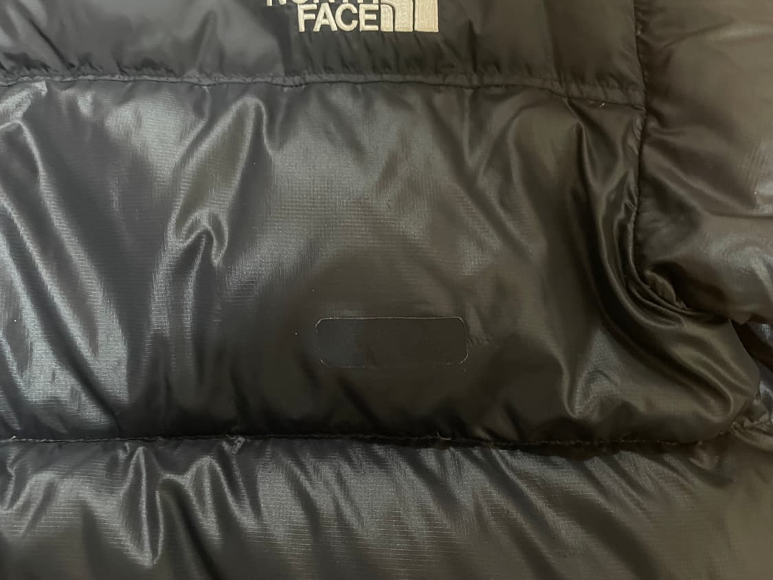 노스페이스 눕시 패딩 구형 700 블랙 팝니다 상품이미지3