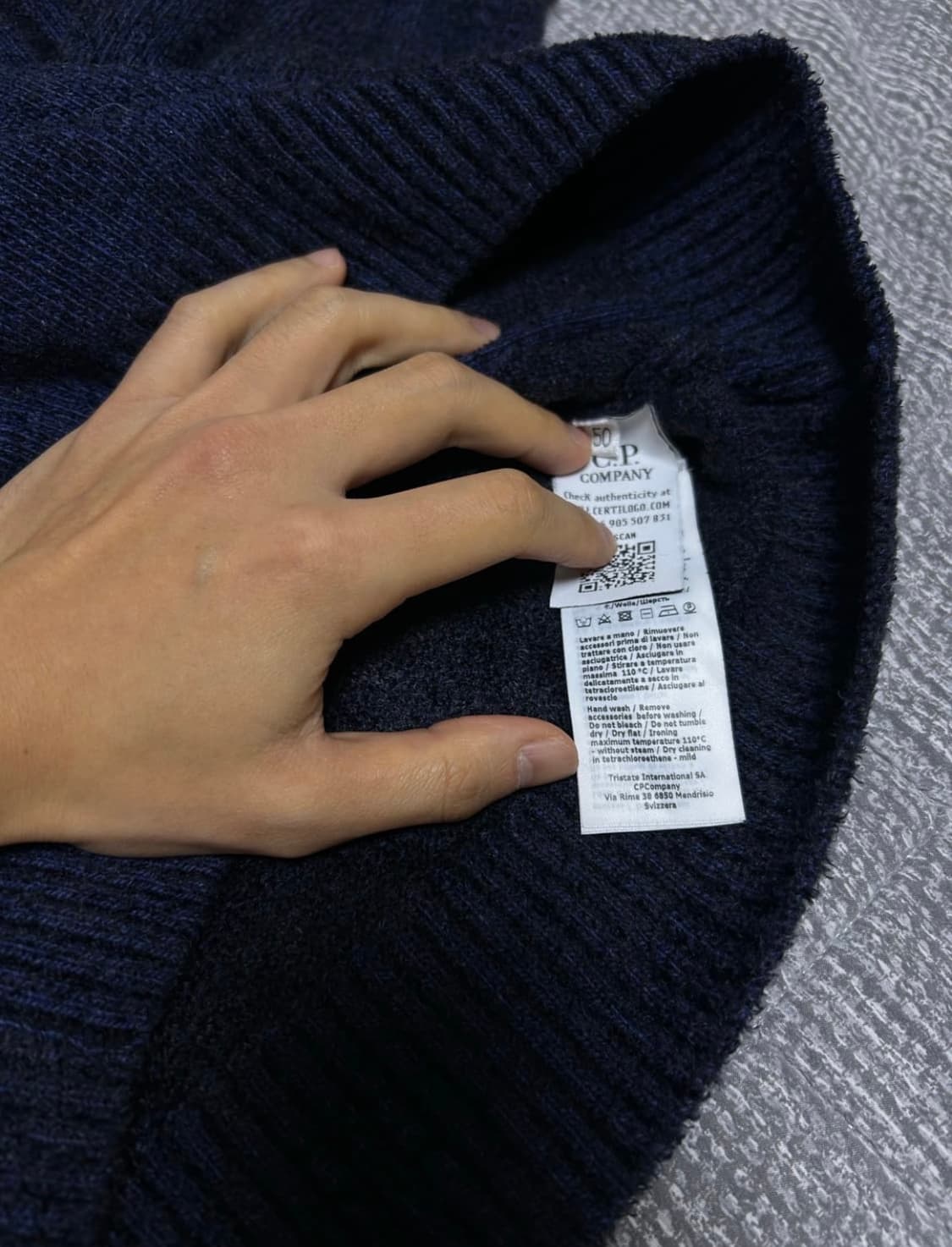 cp컴퍼니 목 니트 상품이미지2