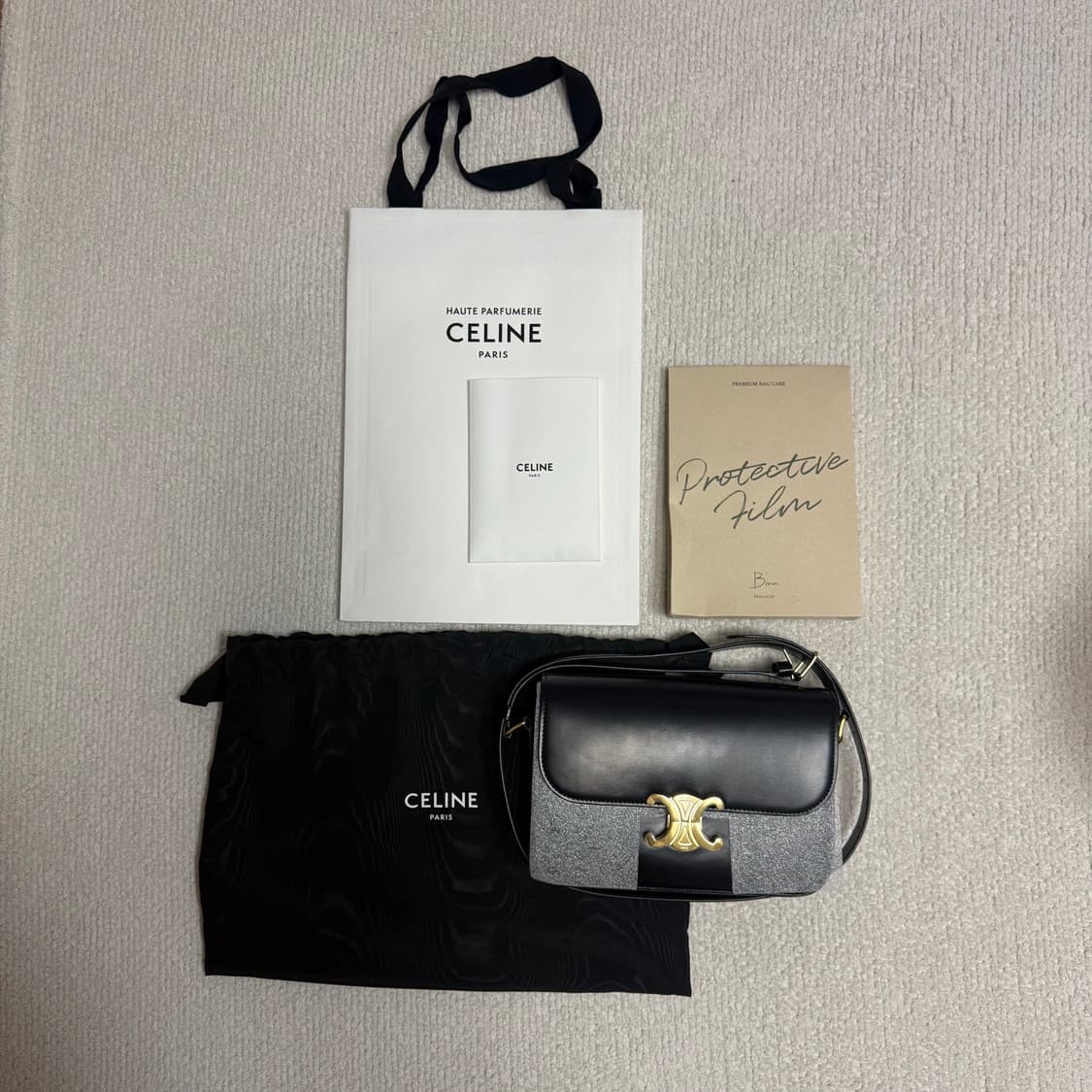 셀린느 클래식 트리옹프 백 샤이니 카프스킨 블랙 상품이미지5