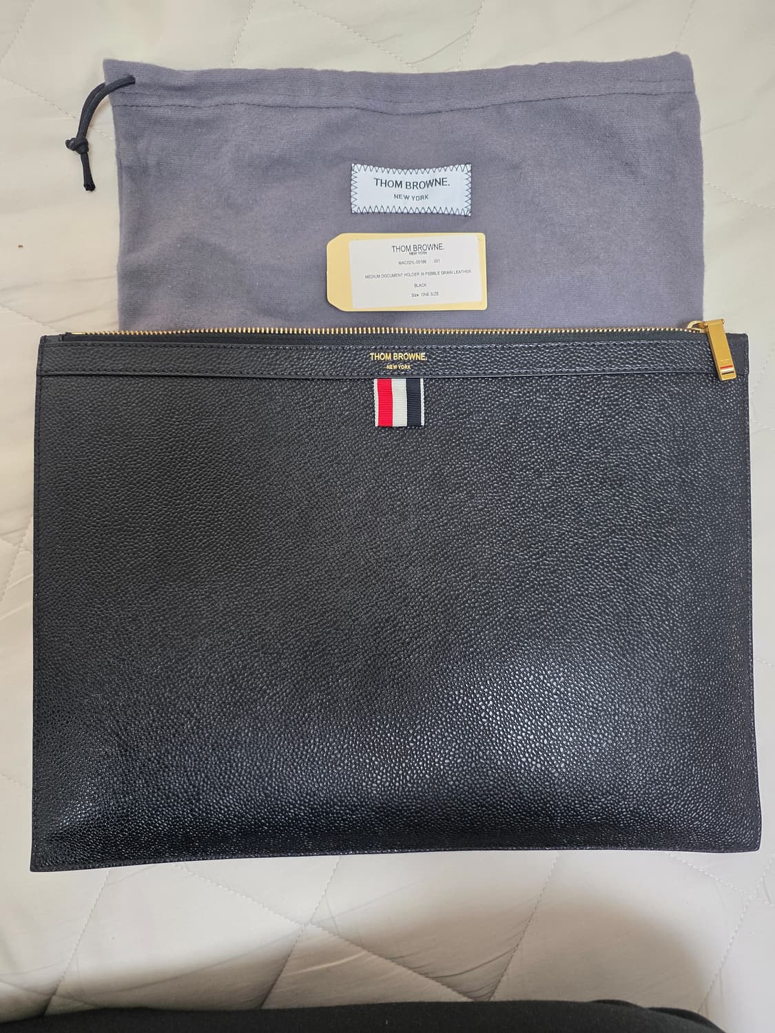 톰브라운 클러치 판매합니다 상품이미지1