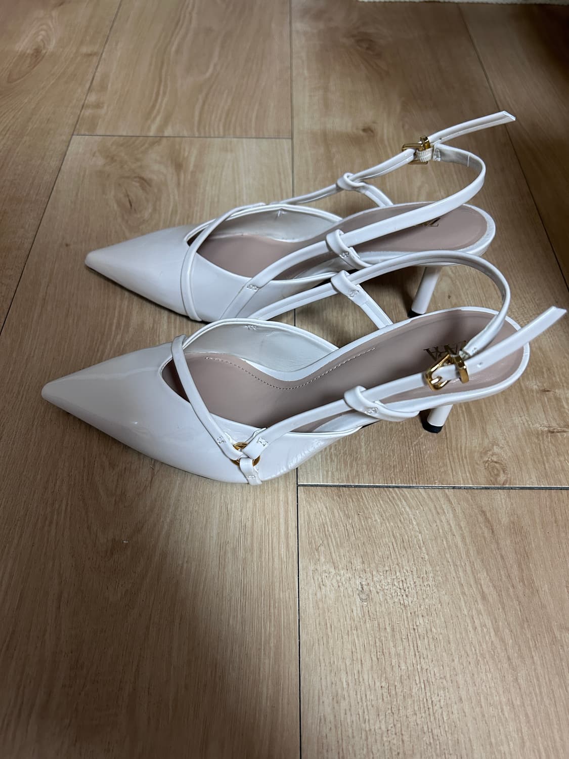 자라 아이보리 스트랩 슬링백 버클 힐 36 상품이미지7