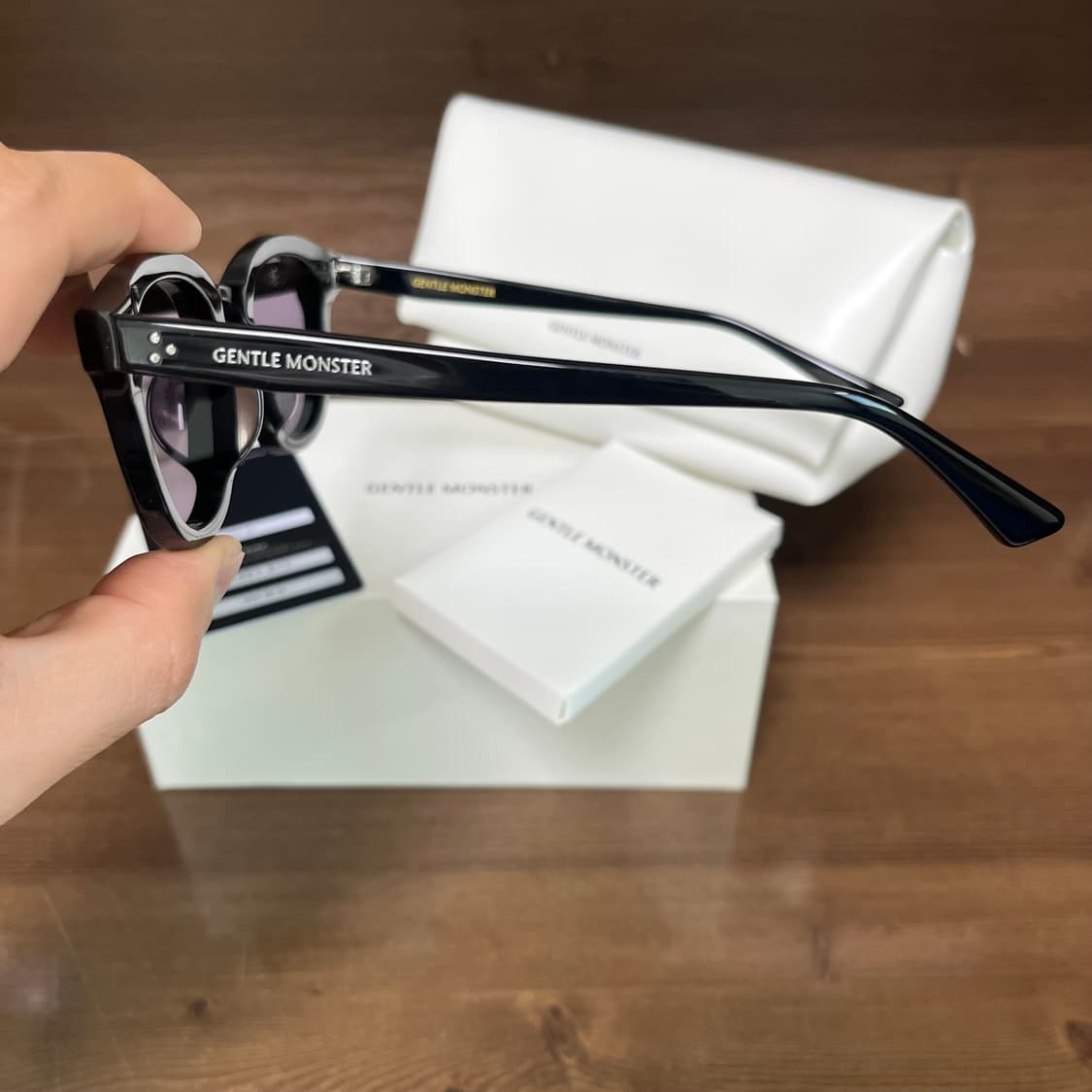 젠틀몬스터 제이드 01 상품이미지5