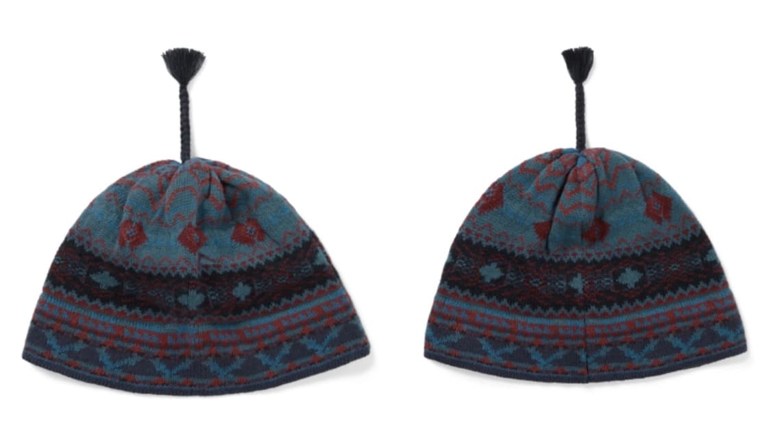 디즈이즈네버댓 Tassel Beanie 구합니다 상품이미지1