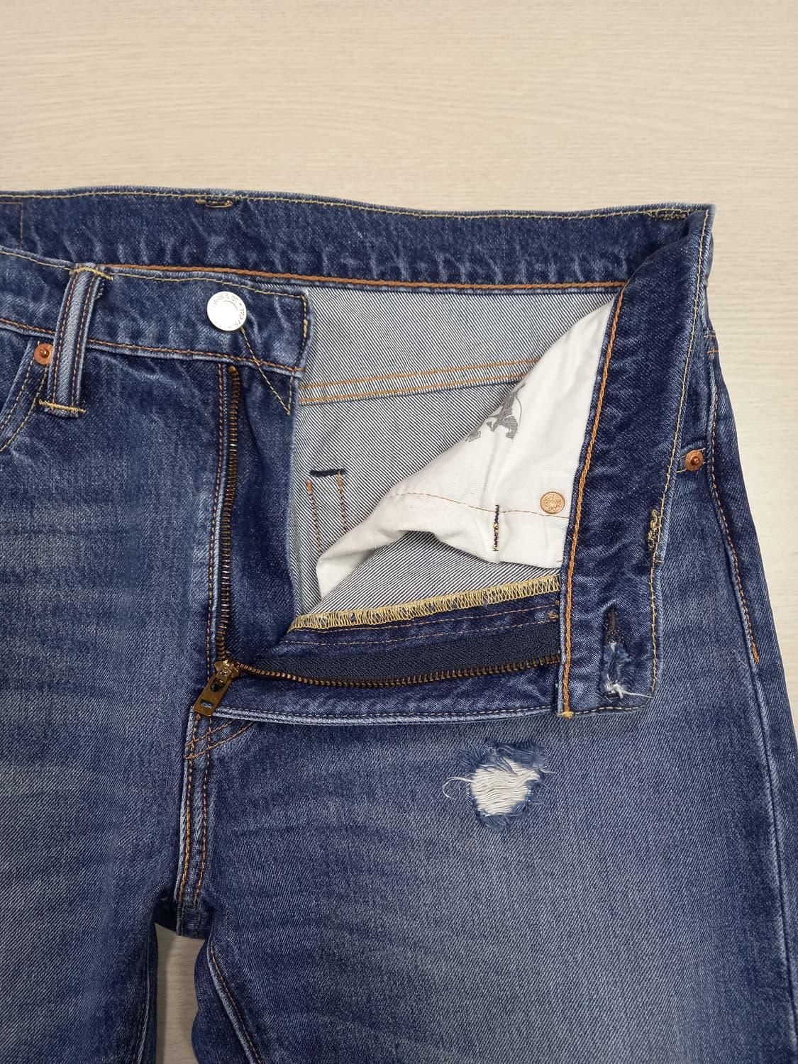 34 리바이스512 데미지워싱 스판 슬림일자진 34-599 상품이미지7