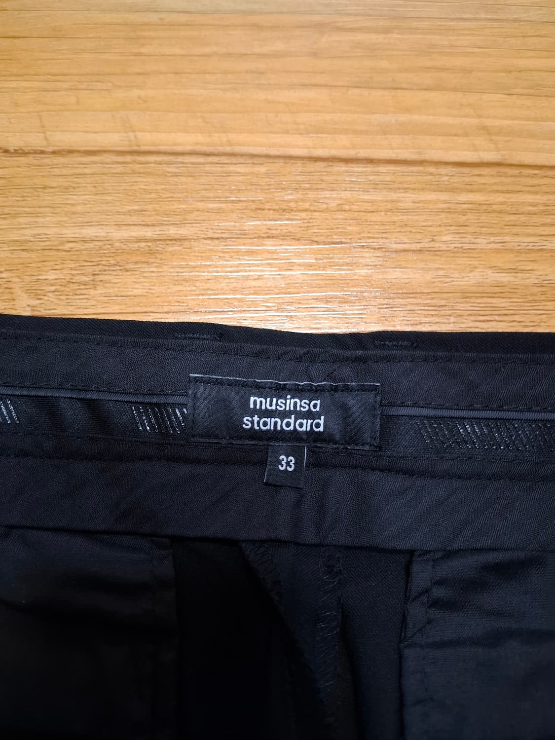 무신사 스탠다드 세미 와이드 히든 밴딩 슬랙스 새상품 상품이미지2