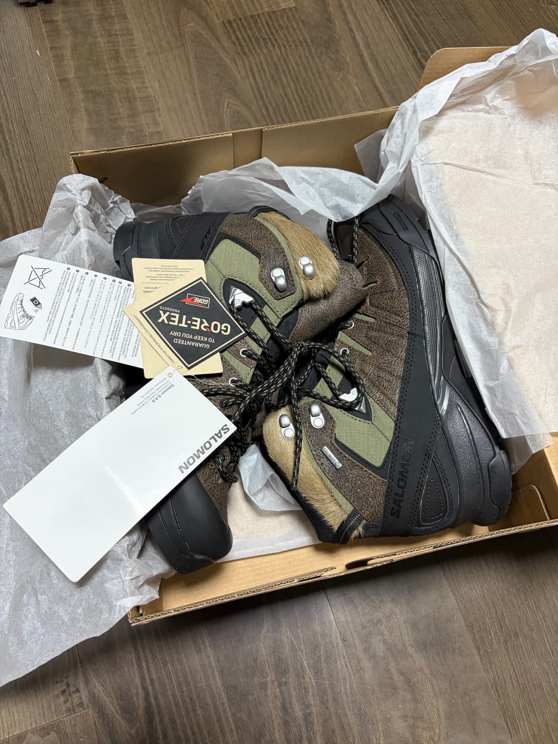 살로몬 카키 x-alp 디스트레스 가죽 고어텍스 부츠 상품이미지1