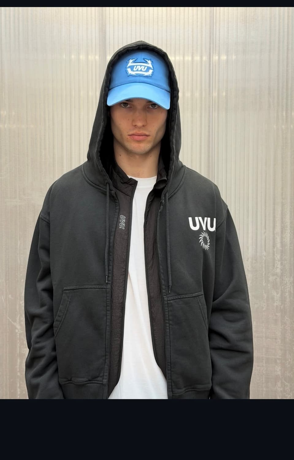 UVU 인시그니아 지퍼 후드 블랙 s사이즈 (한국m) 상품이미지1