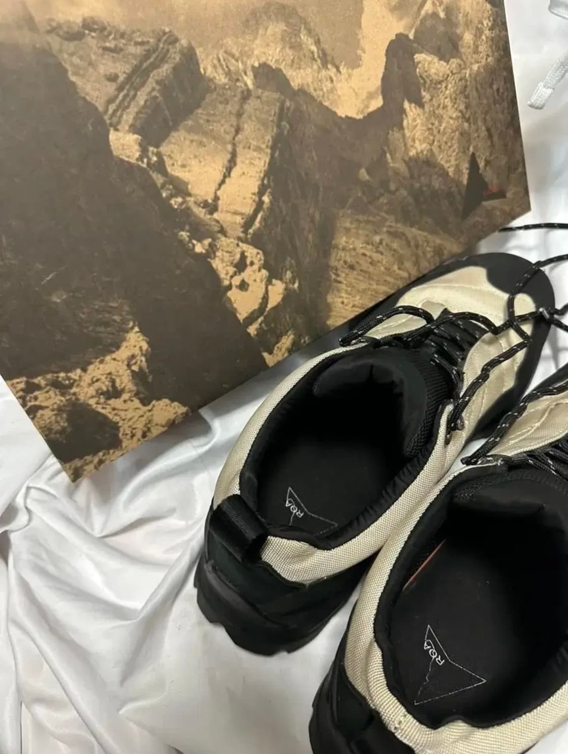 로아 하이킹 카타리나 샌드 275 상품이미지1