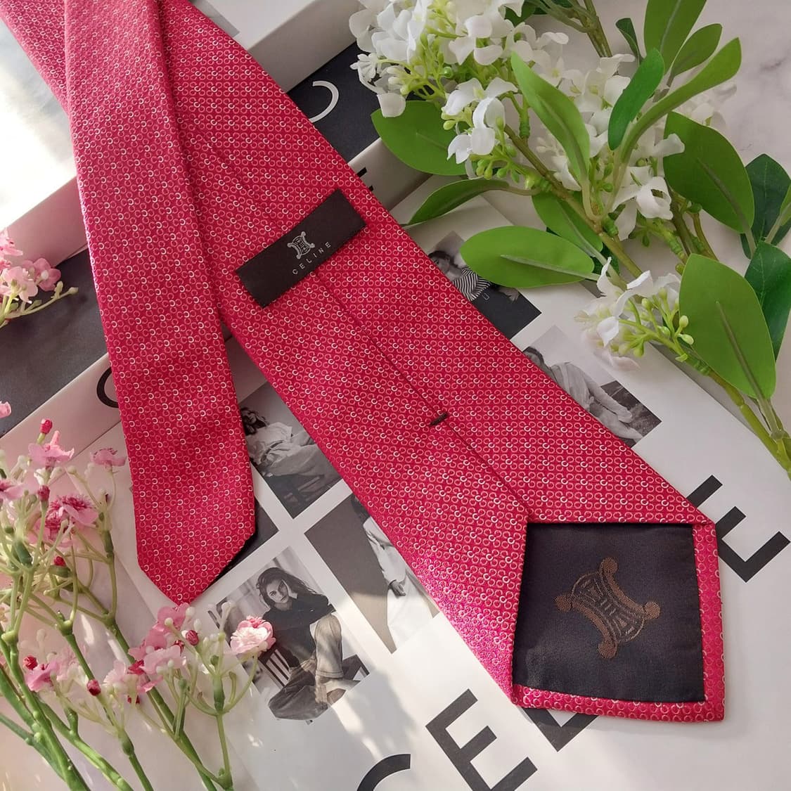 셀린느 실크 레드 C 패턴 넥타이 9.1cm A+등급 K1775
 상품이미지4