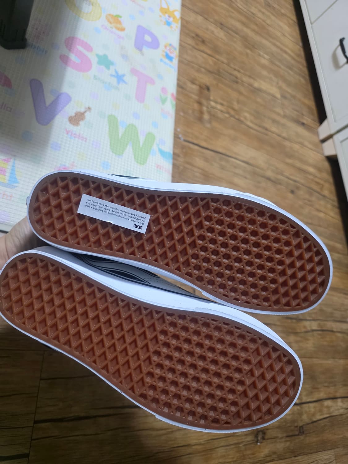 반스 올드스쿨 블랙/화이트 플레임 스니커즈 상품이미지3