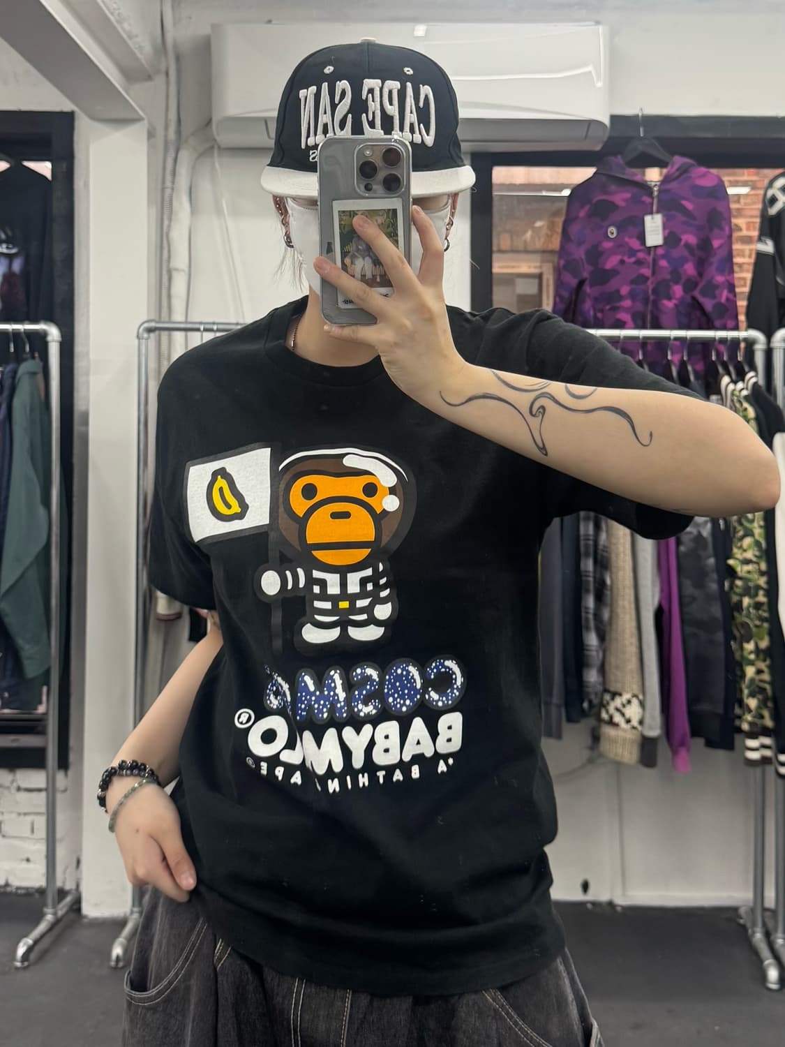 베이프 베이비 마일로 코스모스 티셔츠 상품이미지1