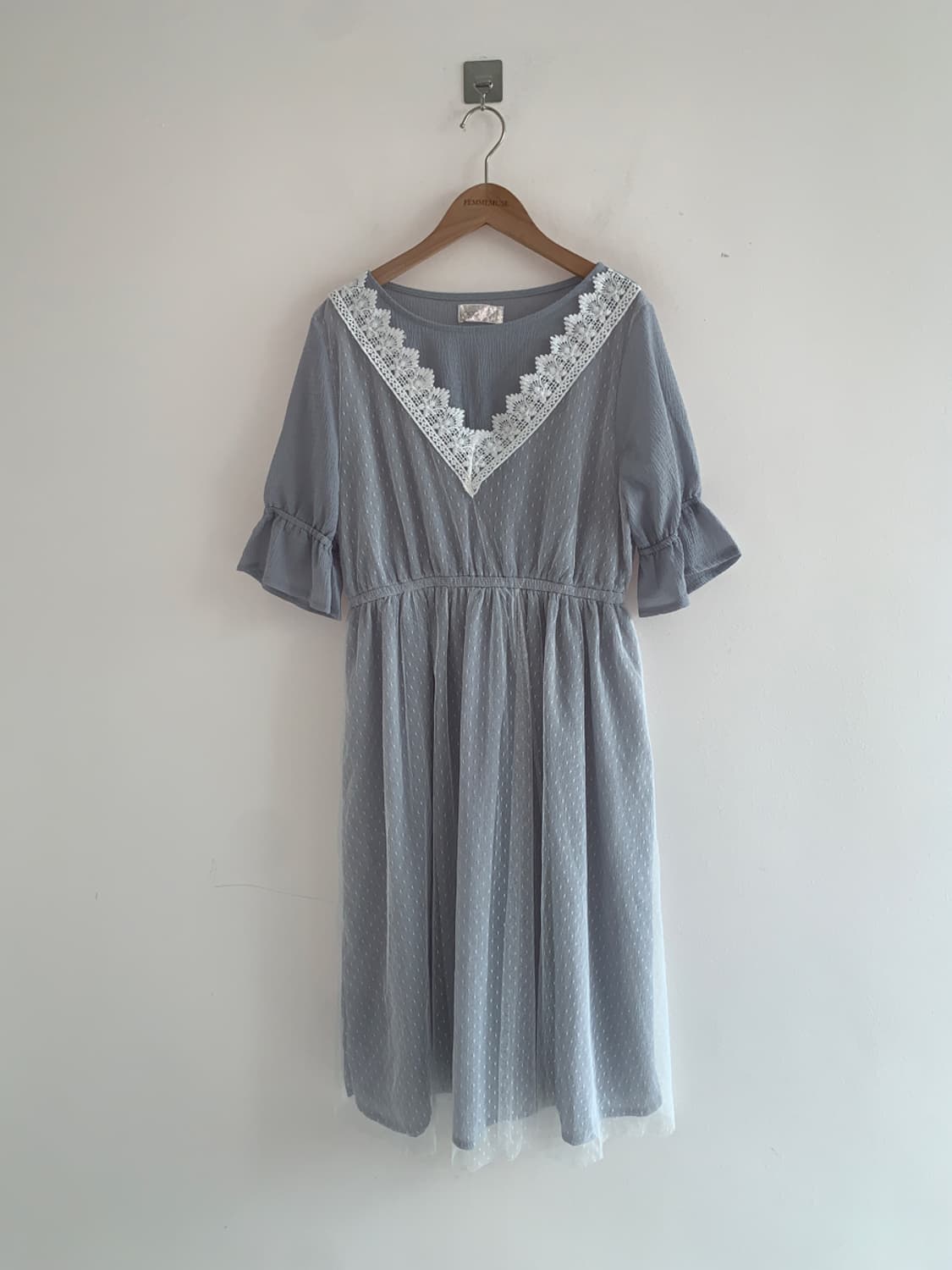 Lace v neck dot dress 상품이미지1