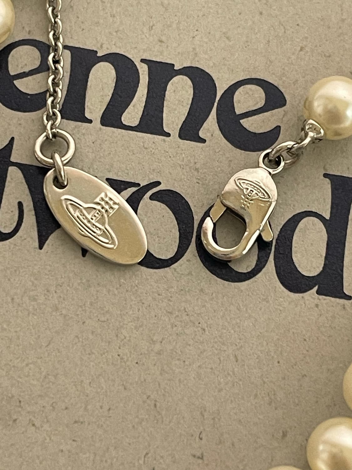 비비안웨스트우드 루크리스 펄 목걸이 진주 초커 상품이미지3