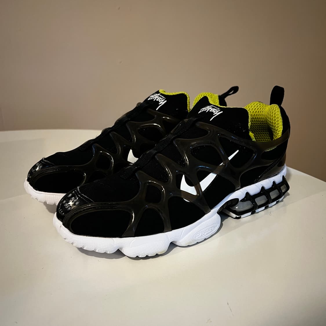 나이키 x 스투시 에어 줌 스피리돈 쿠키니 블랙 상품이미지1