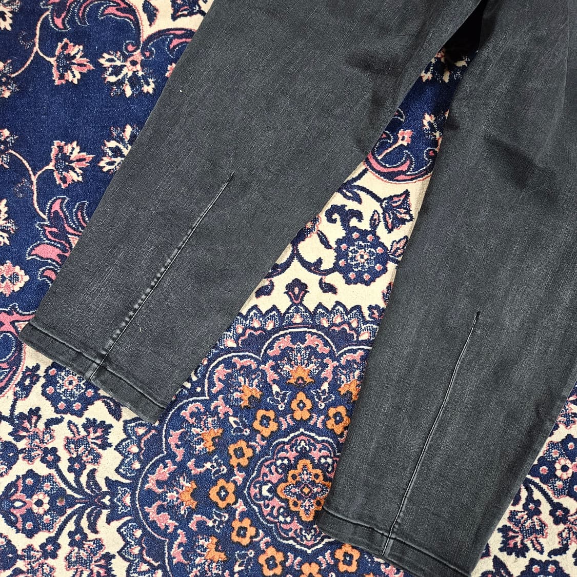 시리즈(Series) 22fw 차콜 워시드 베기 흑청 데님  상품이미지3