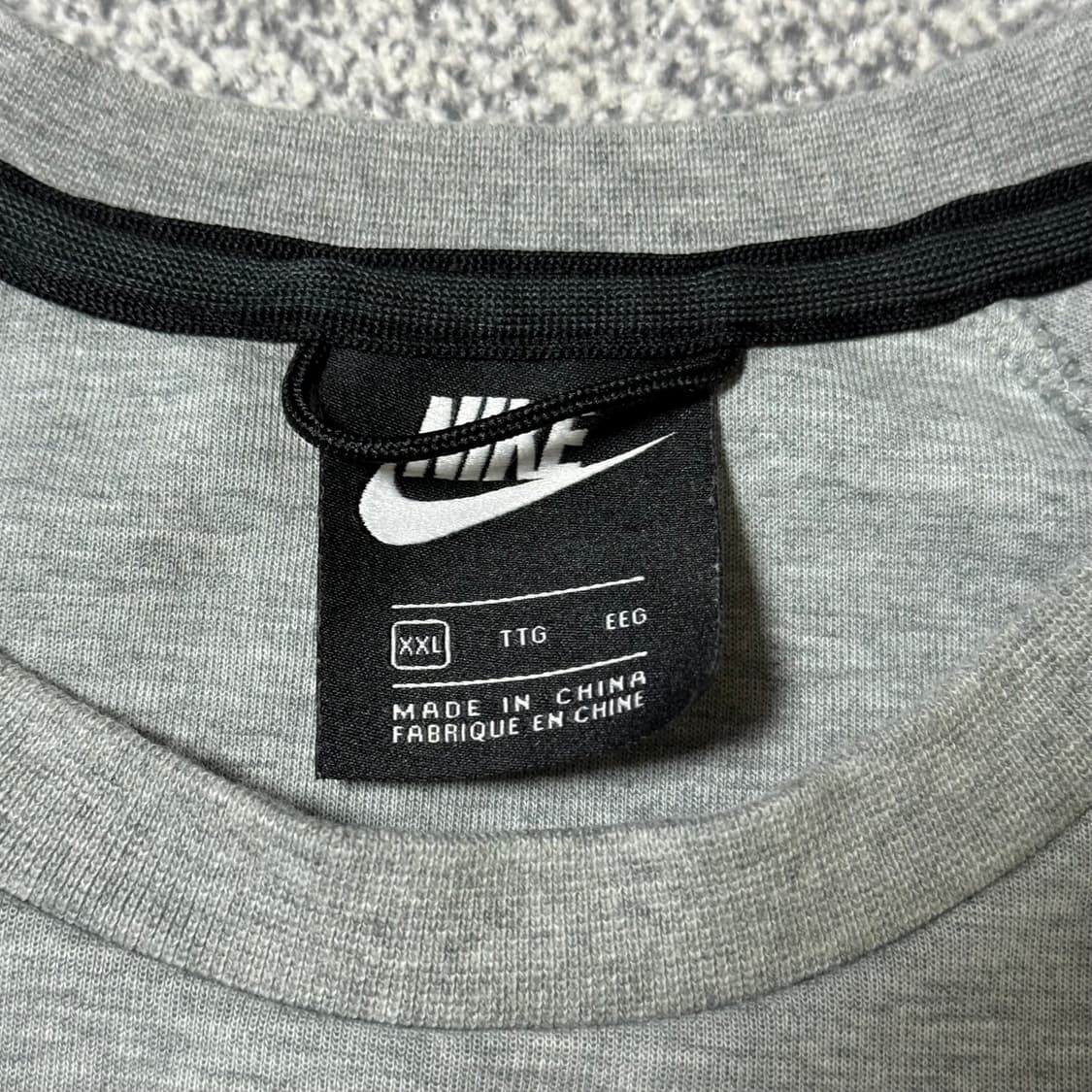[정가 10만원] 나이키 테크팩 롱슬리브 XXL 상품이미지5