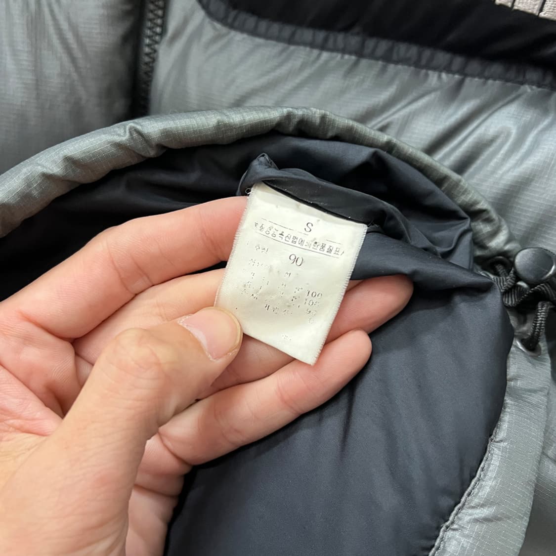 노스페이스 700 눕시 그레이 다운 패딩 점퍼 90 상품이미지4
