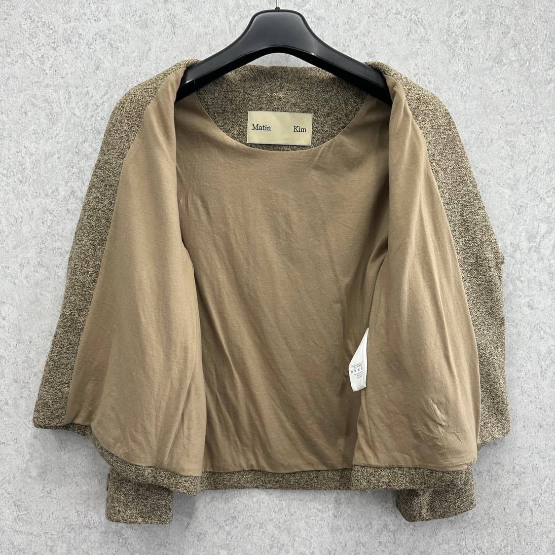 FREE 마땡킴 여자 테트론 원버튼 자켓 상품이미지3