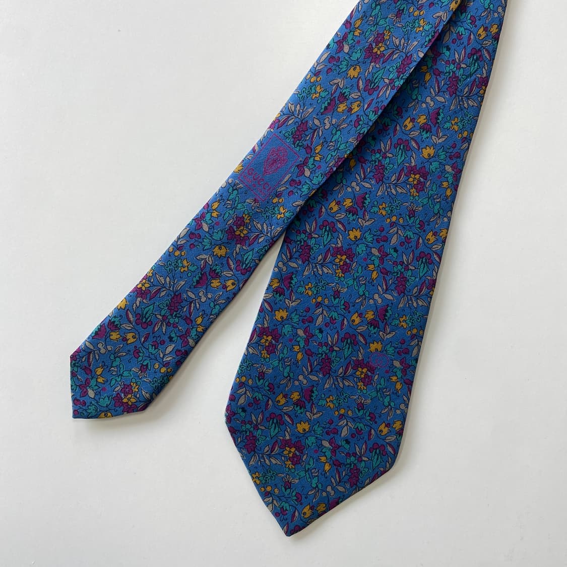 구찌(GUCCI)  심플로고 명품 정품 넥타이 8.2cm 상품이미지2