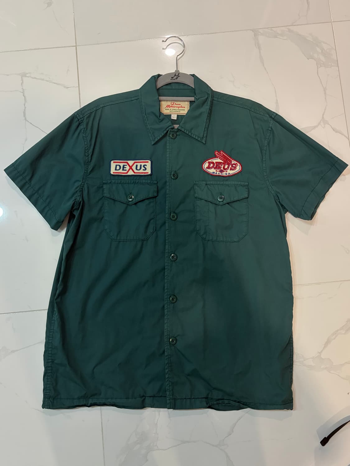 데우스 반팔 셔츠 s 상품이미지1