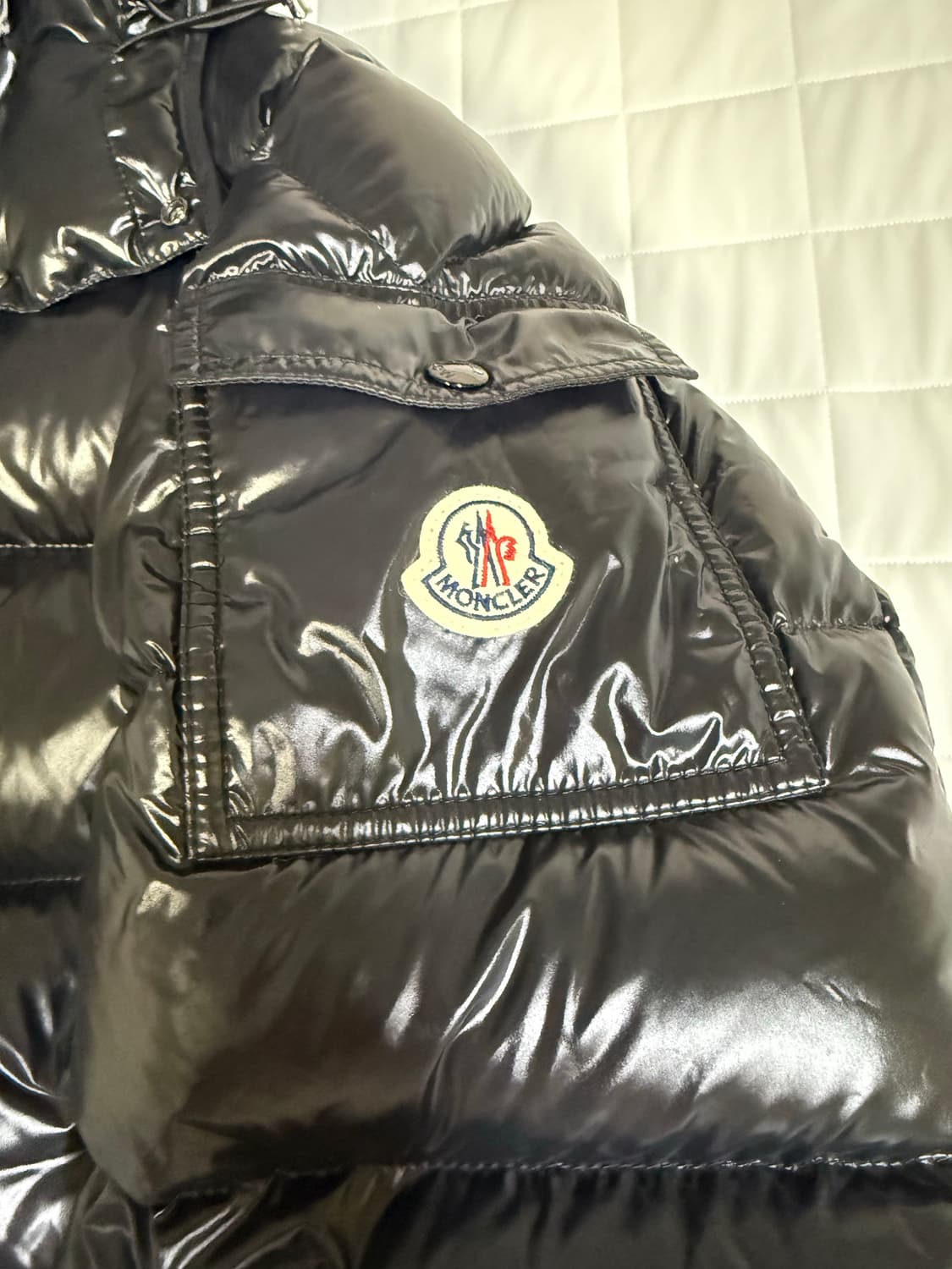 몽클레어 마야 5사이즈 상태 신품급 상품이미지2