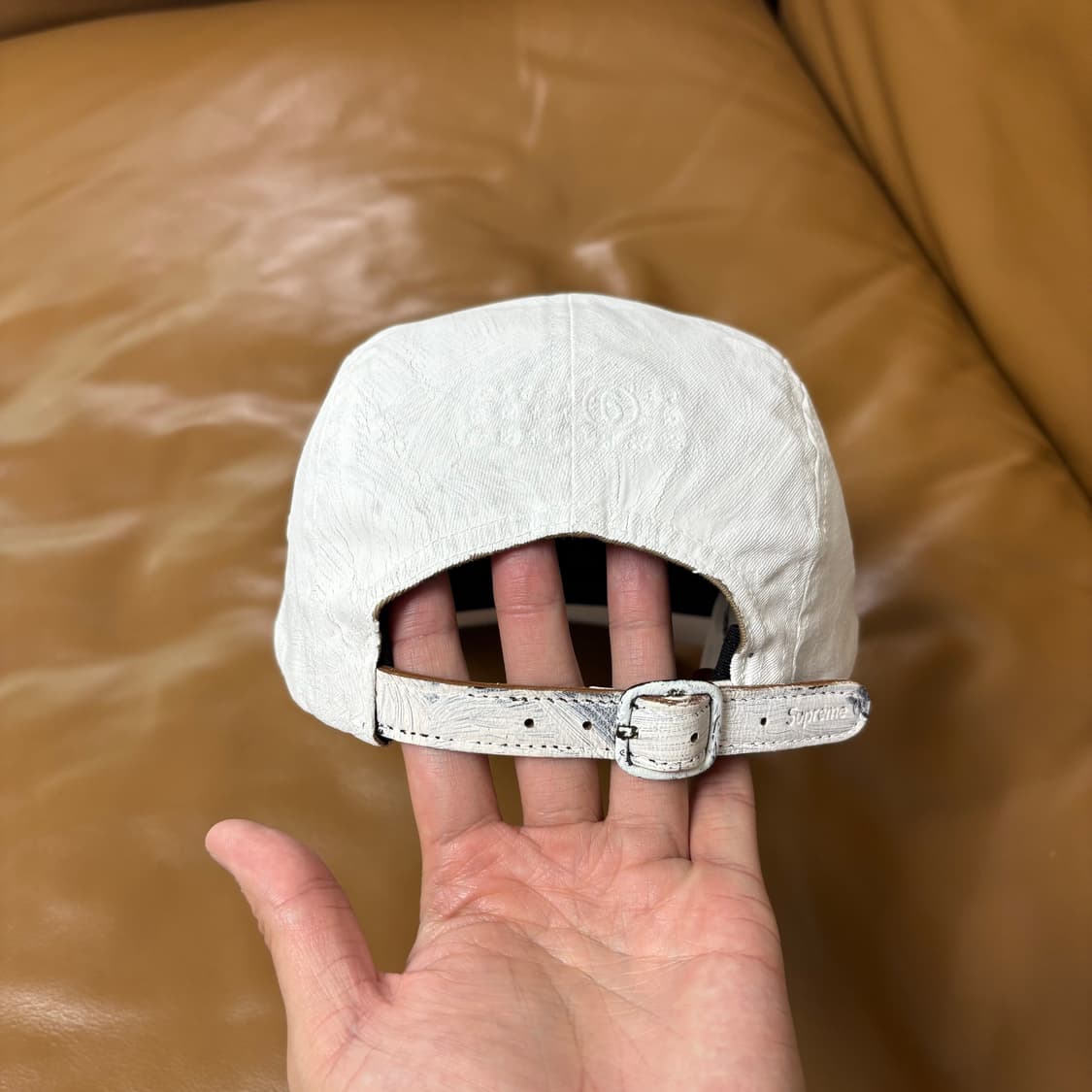 Supreme MM6 슈프림x메종 마르지엘라 페인티드 화이트 캠프캡 모자 상품이미지7