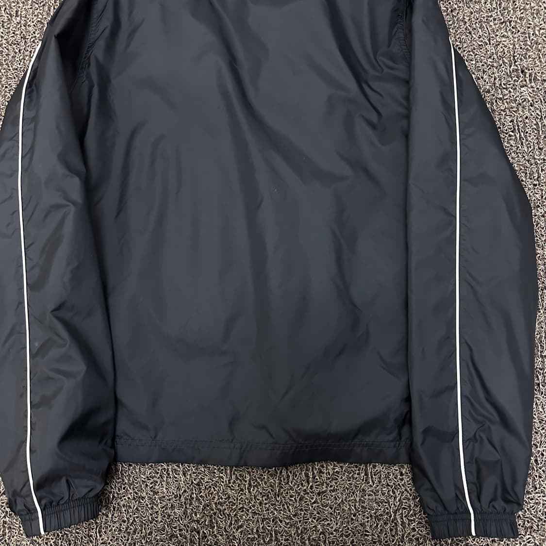 NIKE 나이키 바람막이 자켓 블랙 M 상품이미지7