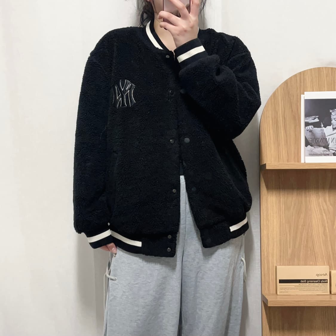 [정품] MLB 블랙 LA 뽀글이 자켓 [ S ] 상품이미지2