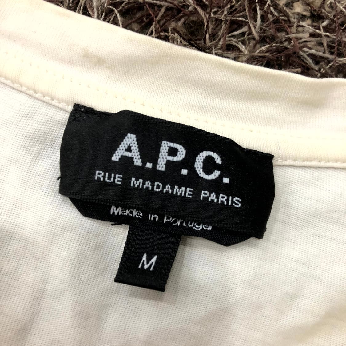  M 아페쎄 APC 미니멀 시그니처 화이트 반팔 티셔츠 상품이미지5