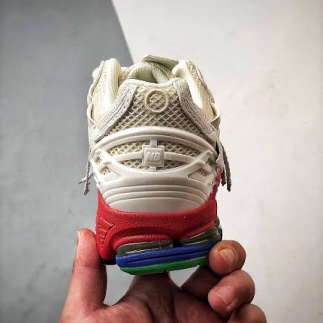 뉴발란스_1906A 씨 솔트 문빔_280 상품이미지3