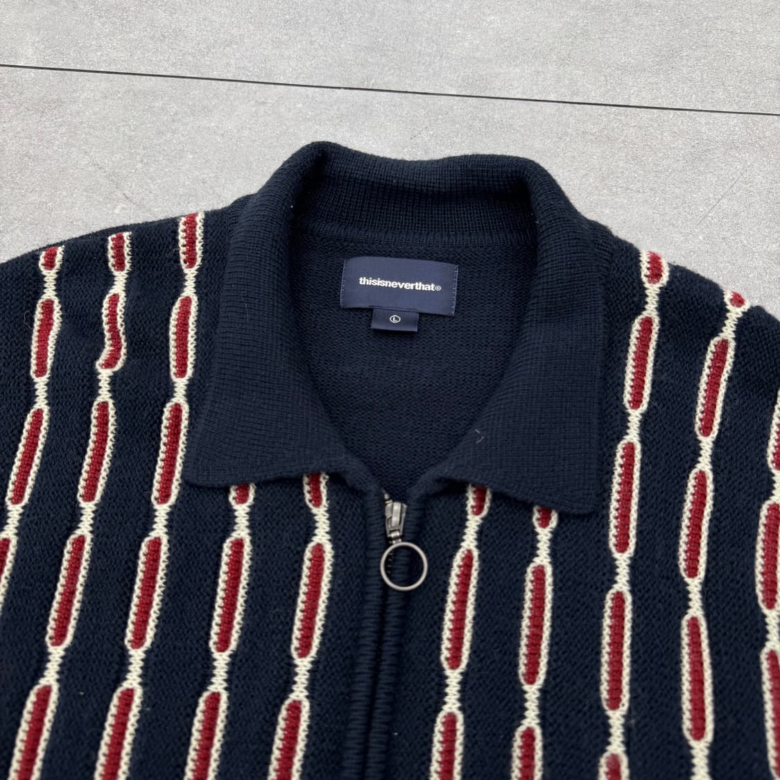 디스이즈네버댓 니트집업 상품이미지2