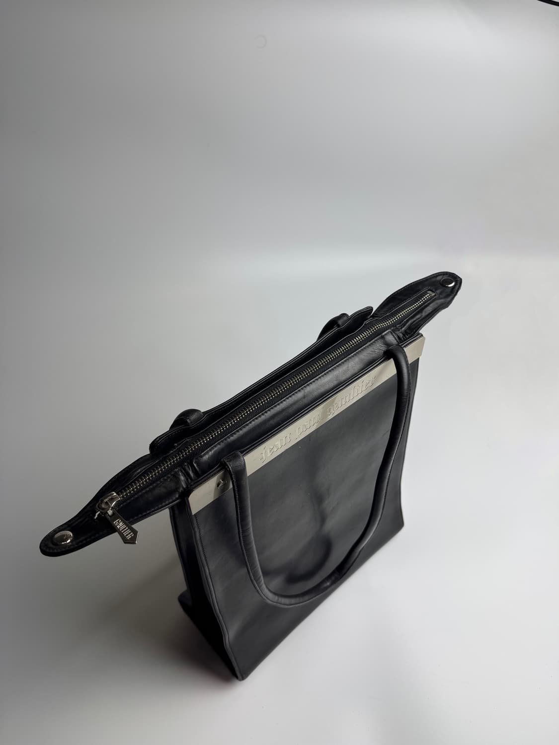 Jean Paul Gaultier Metal Plate Logo Tote 상품이미지6