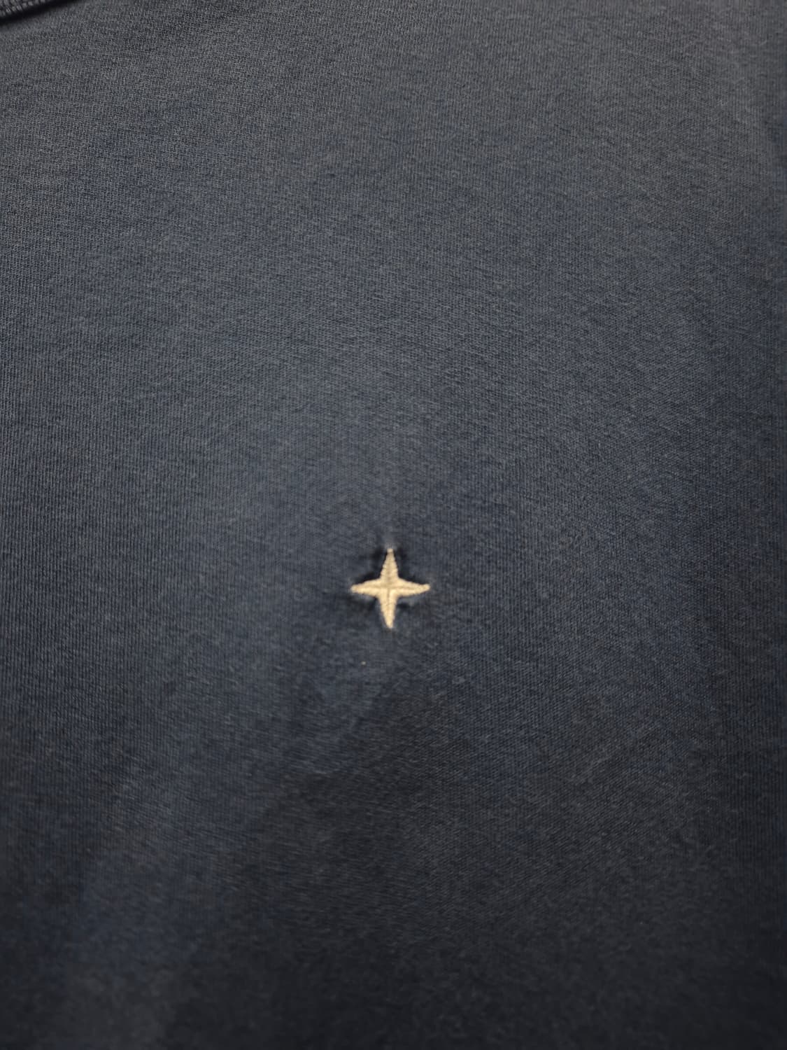 스톤아일랜드 네이비 미니 자수  반팔 티셔츠/ 100(정품) 상품이미지2