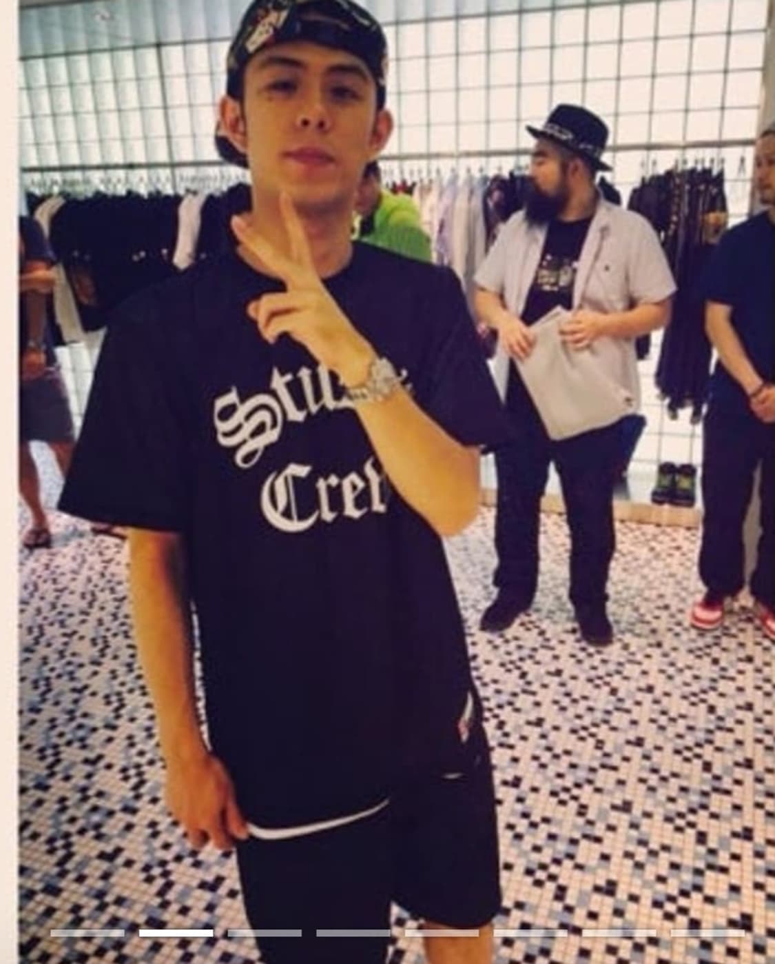 스투시 크루 반팔 메쉬 티셔츠 블랙 상품이미지1